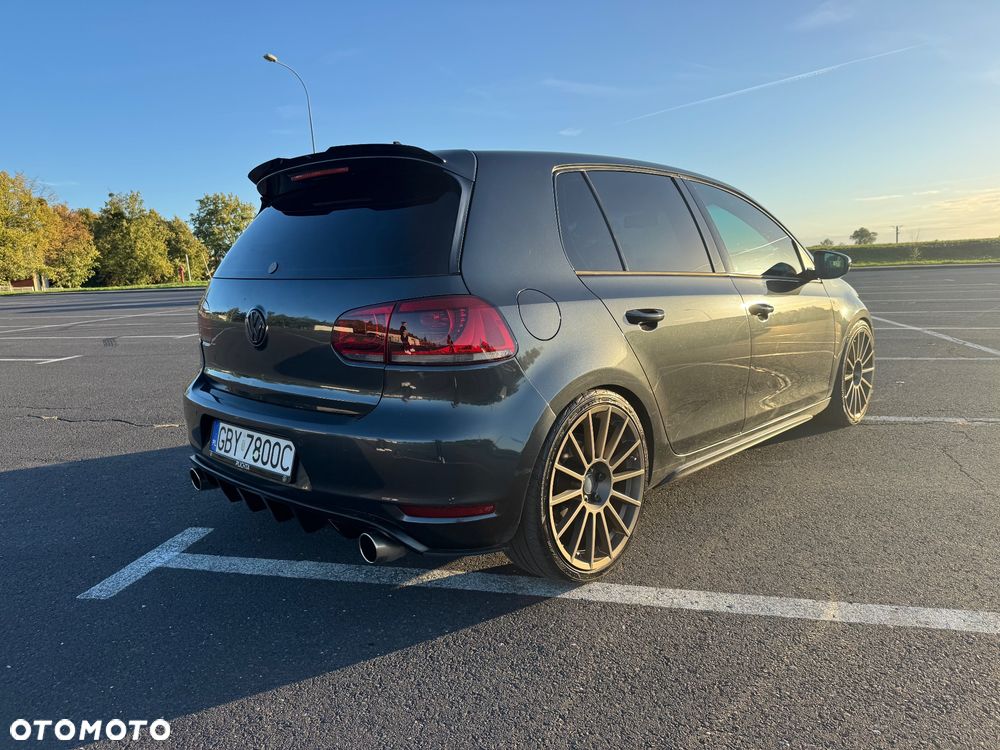 Volkswagen Golf 2.0 TSI GTI DSG - 8