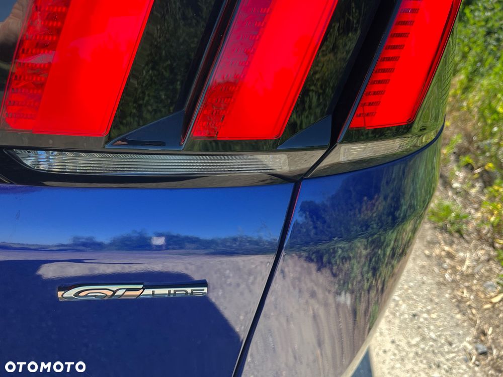 Peugeot 3008 1.6 PureTech GPF GT Line S&S EAT8 - 8
