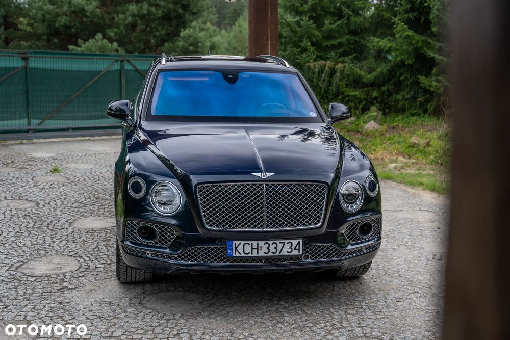 Bentley Bentayga W12 Mulliner - 18