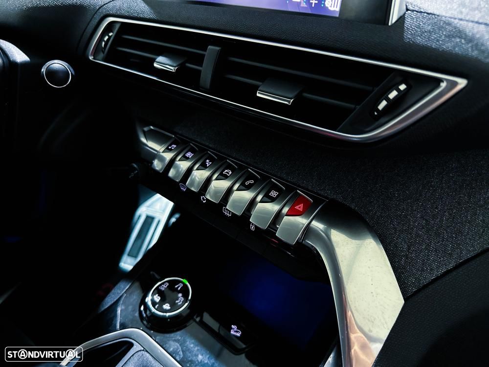 Peugeot 3008 1.6 BlueHDi Allure - 23
