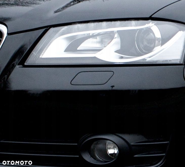 Zaślepka spryskiwacza lampy AUDI A3 P8 L / P KOLOR - 2