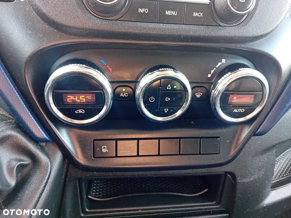Iveco Daily - 24