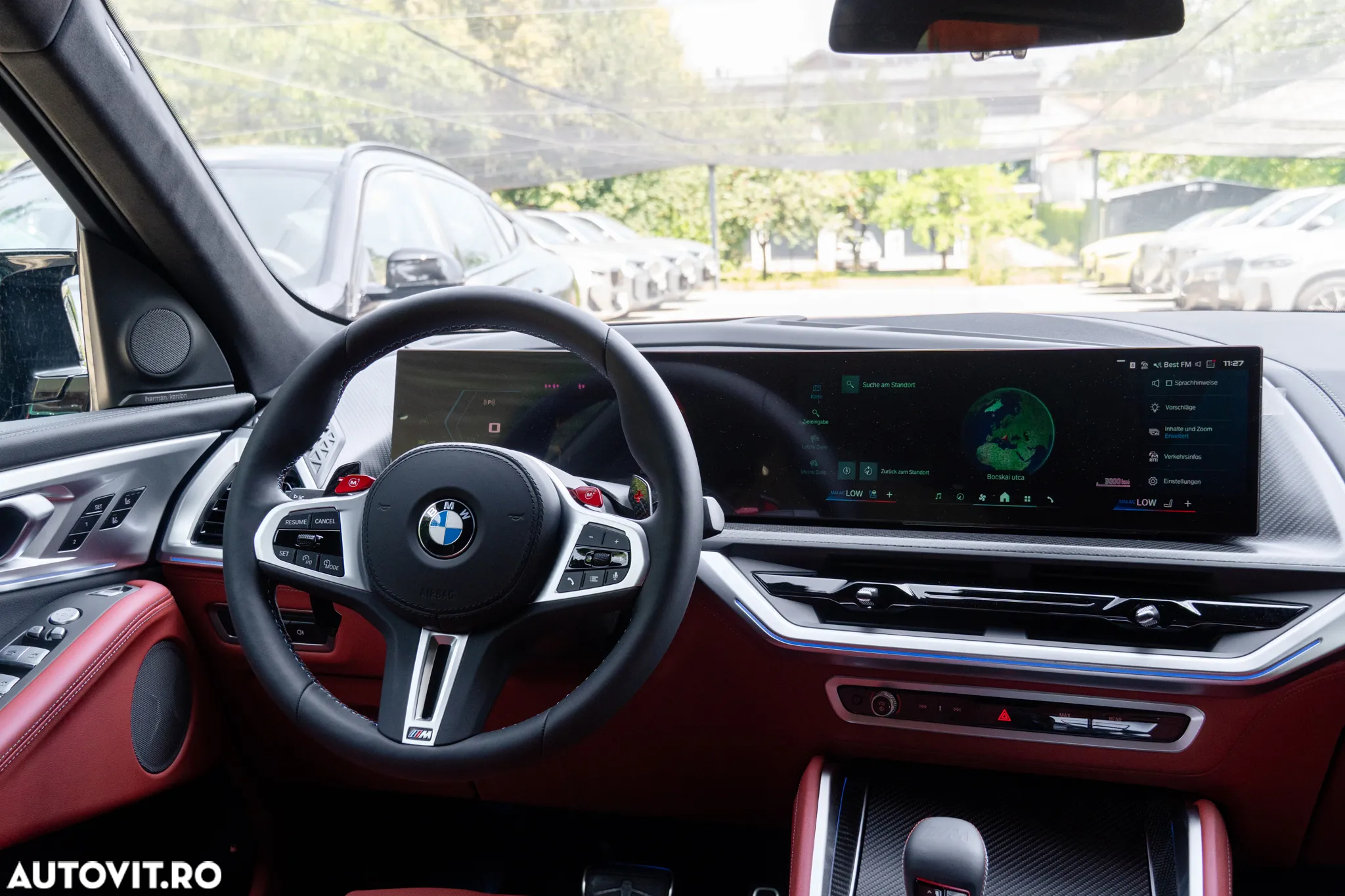 BMW XM 50e - 10