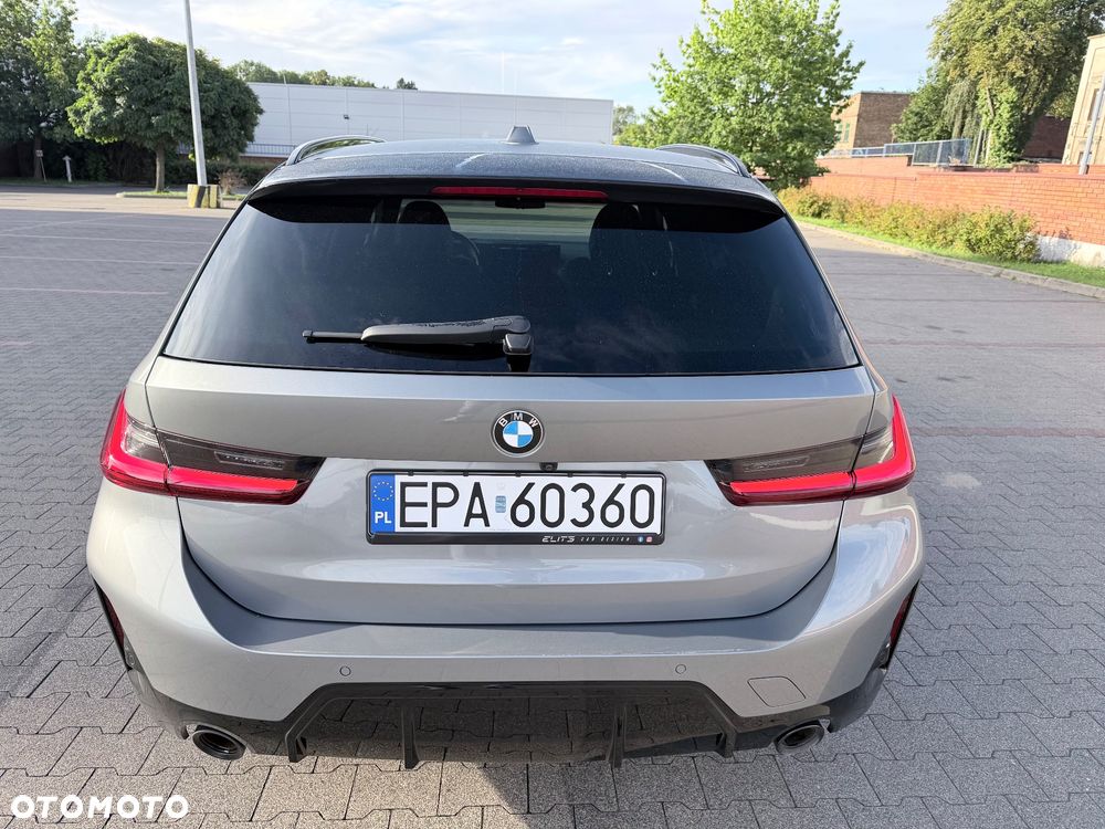 BMW Seria 3 330i xDrive M Sport - 8