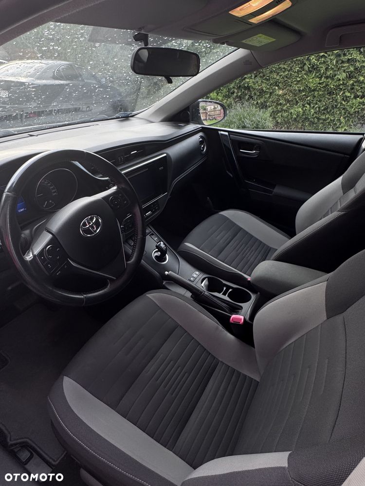 Toyota Auris Hybrid 135 Comfort - 7