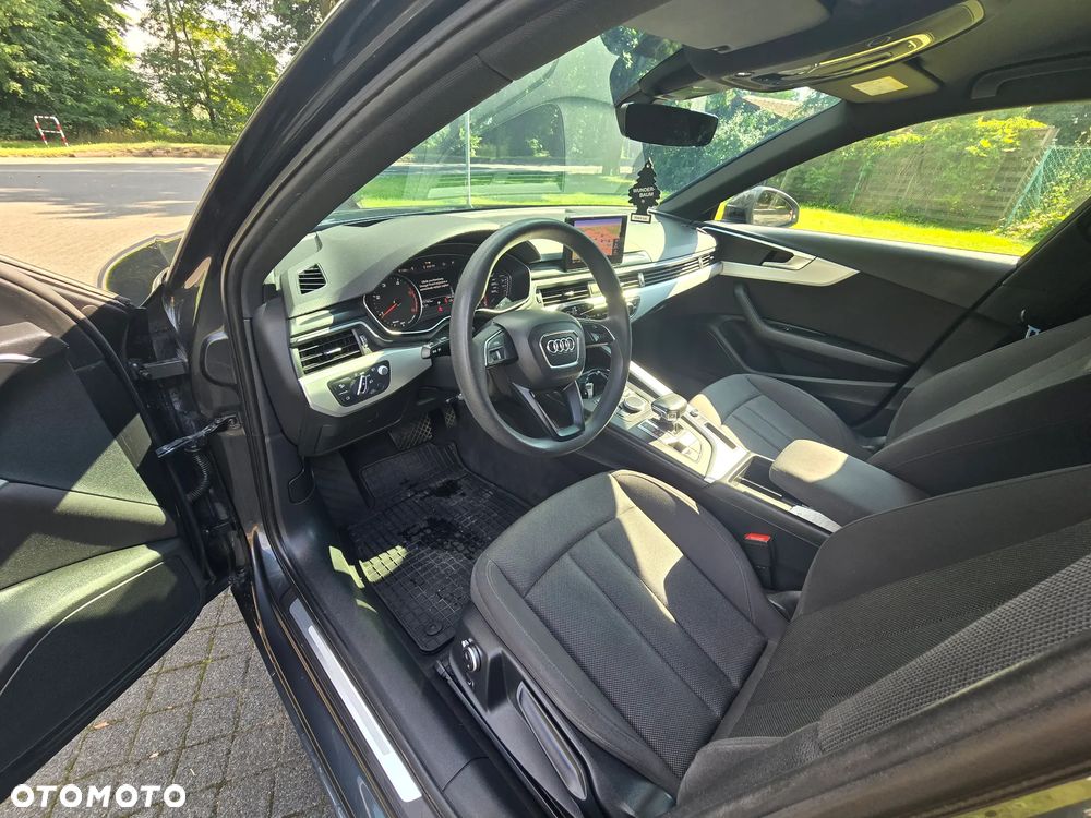 Audi A4 - 16