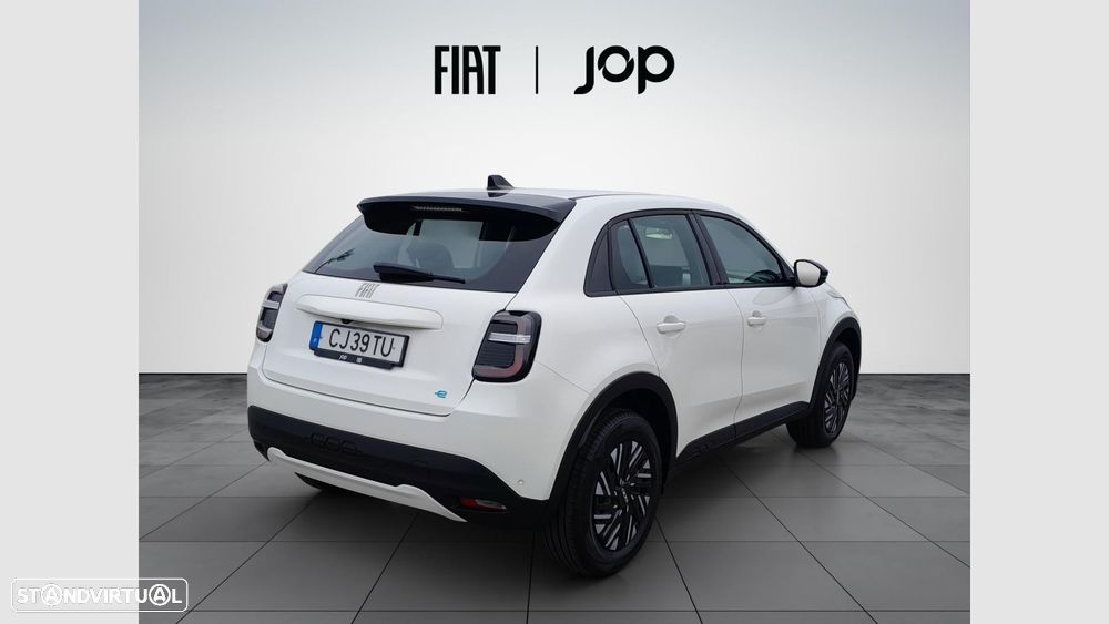 Fiat 600e 54 kWh Business Edition - 9