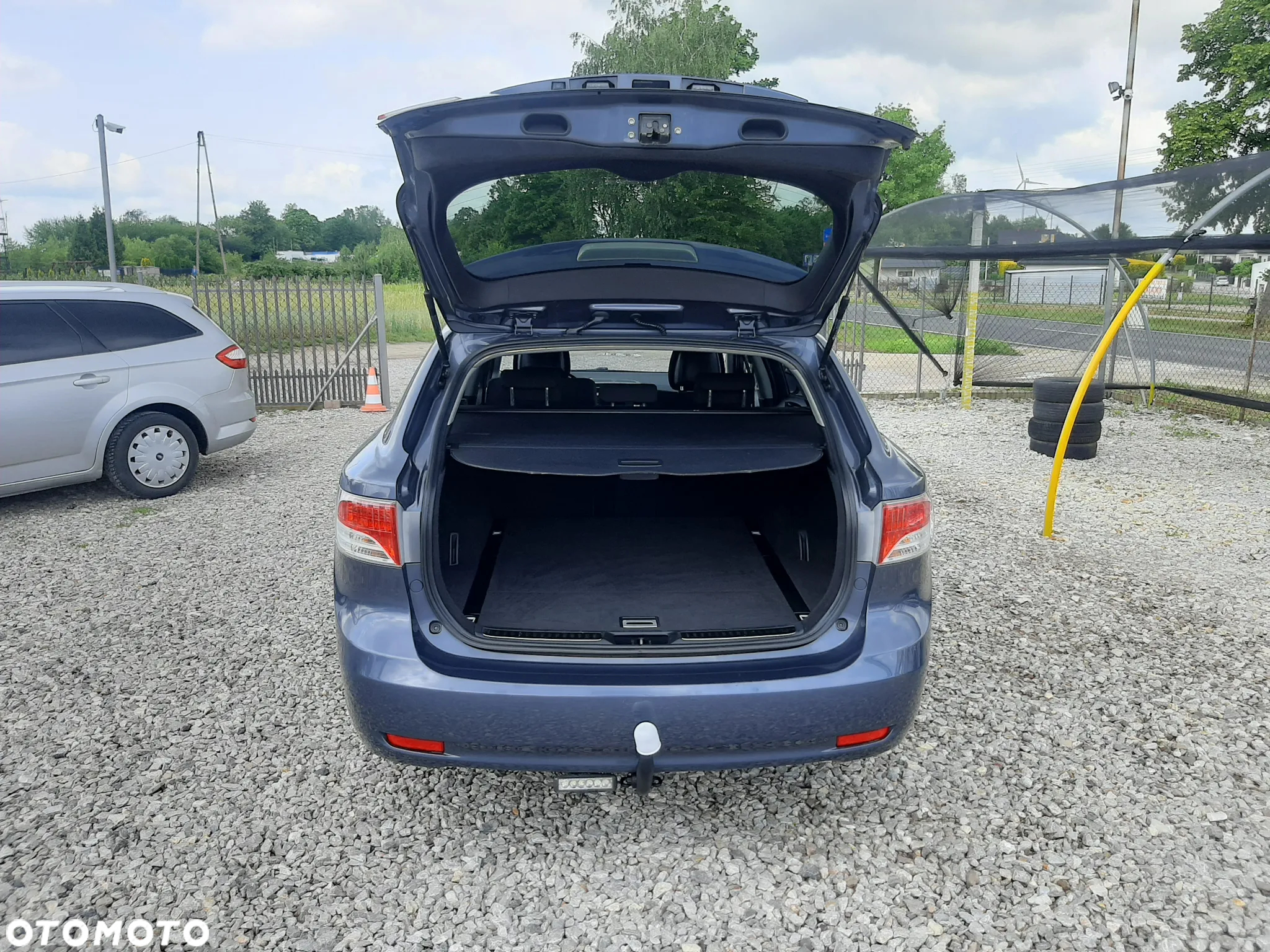 Toyota Avensis 2.0 Sol plus NAVI - 5