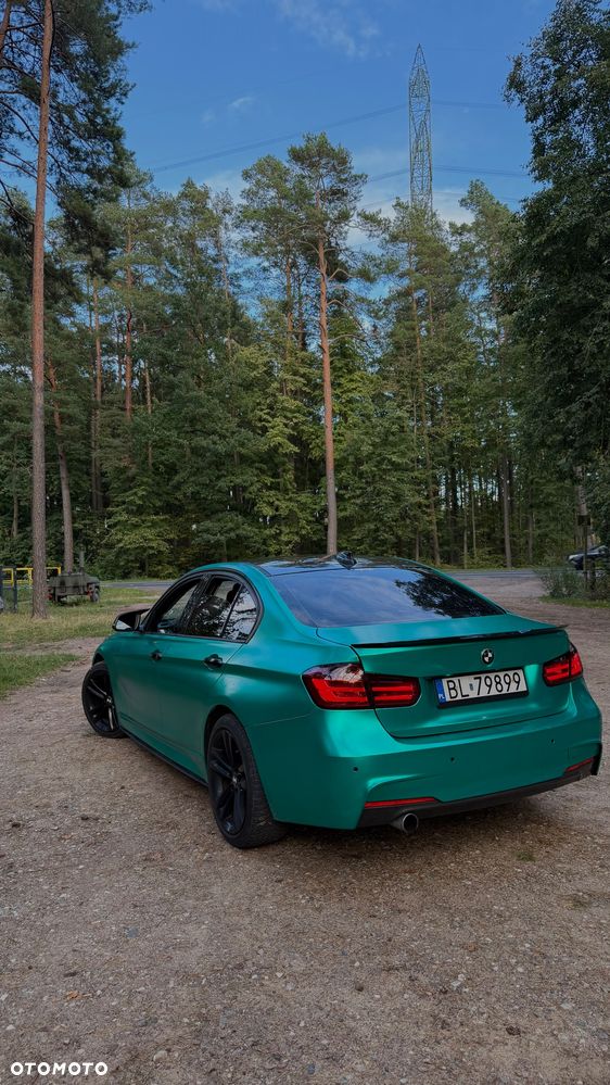 BMW Seria 3 318d - 4
