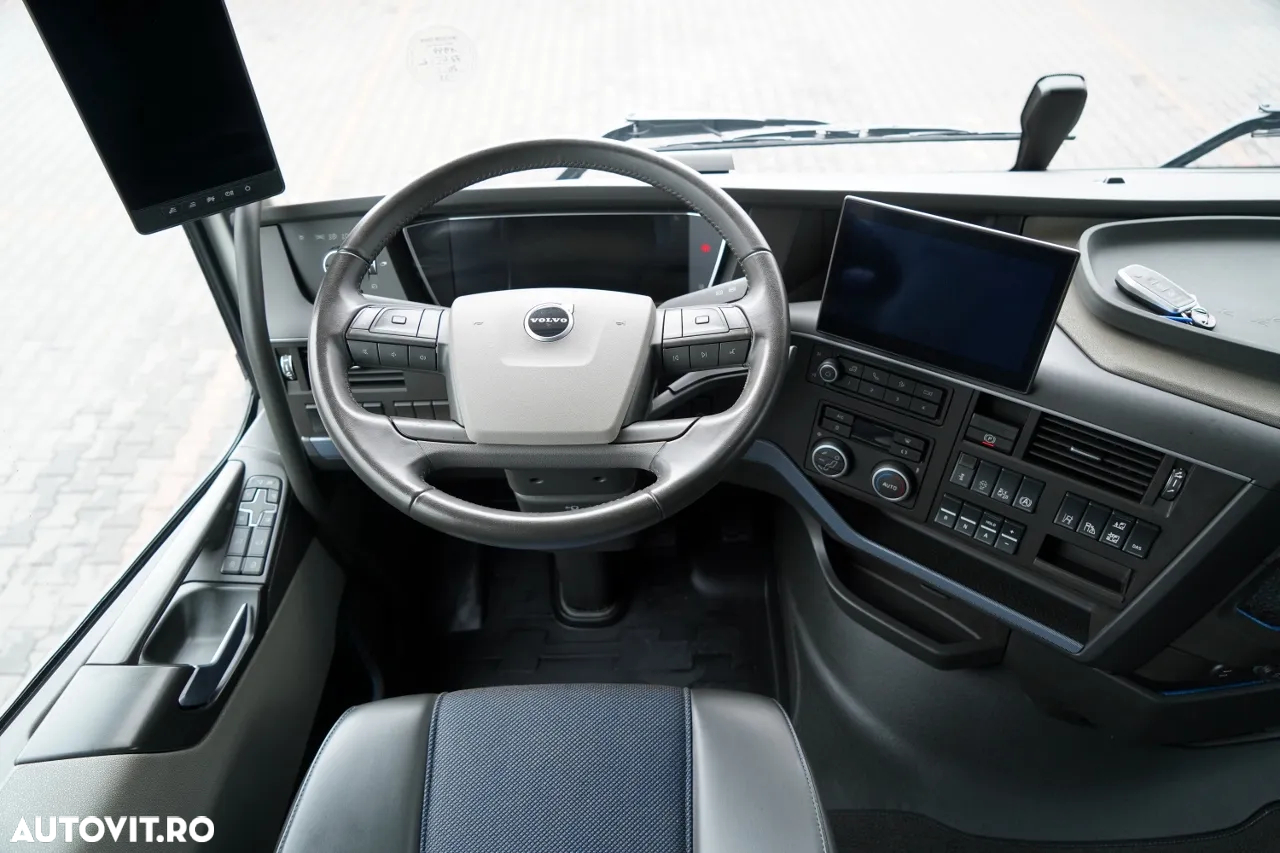 Volvo FH 500 AERO / 2025 / I-SAVE / XXL / 50.000 PLN. KM. / GARANȚIE DIN FABRICA - 28