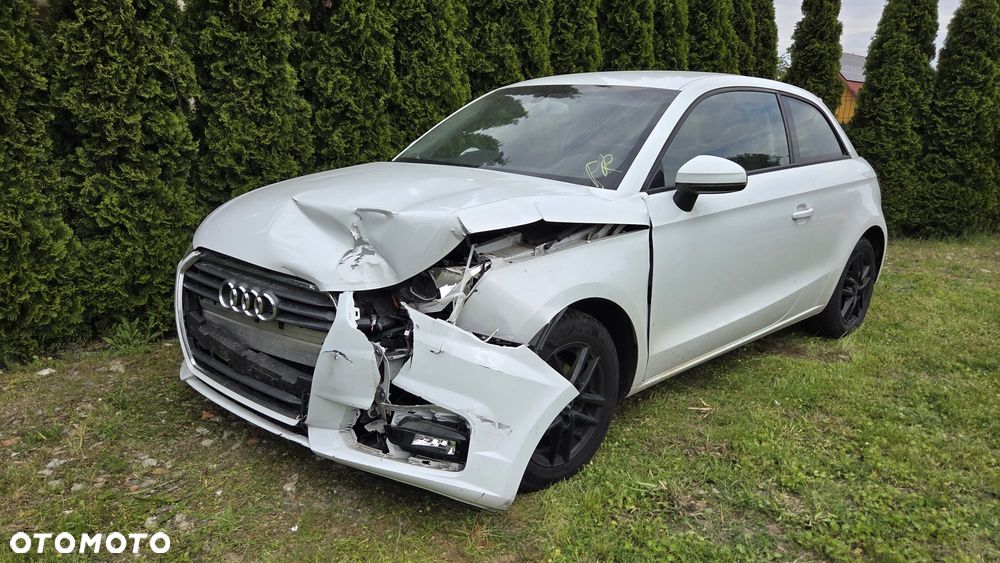Audi A1 3-drzwiowe 1.0 TFSI ultra sport - 6