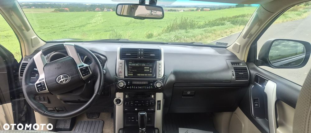 Toyota Land Cruiser LC 3.0 D-4D Prestige - 6