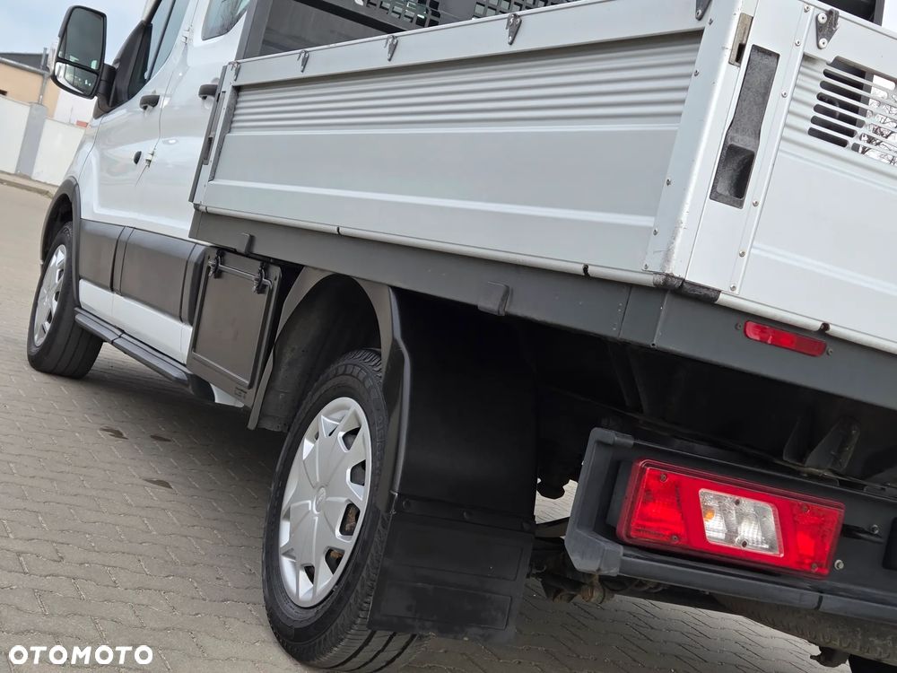 Ford Transit - 12