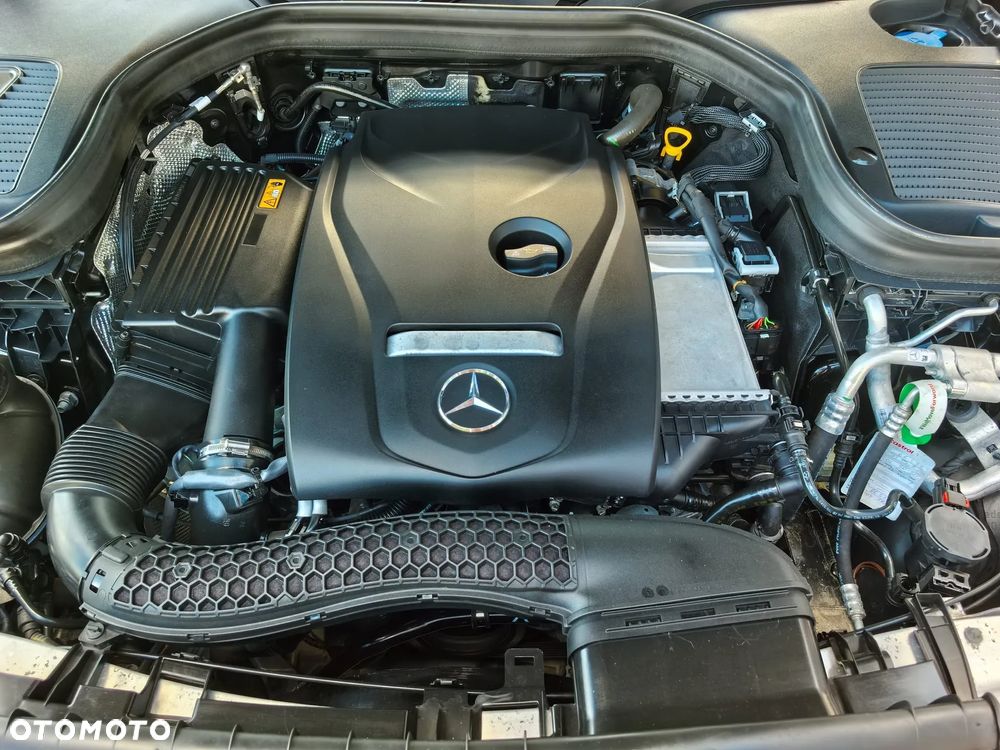 Mercedes-Benz GLC - 23