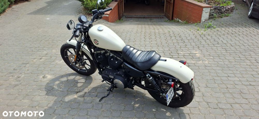 Harley-Davidson Sportster Iron 883 - 5