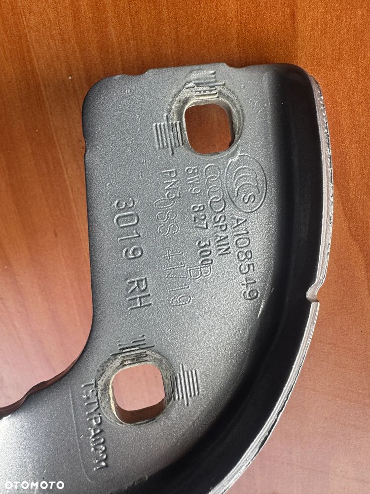 ZAWIASY SIŁOWNIK KLAPY ELEKTRYCZNEJ AUDI A4 B9 8W0827851D 8W0827852D - 8