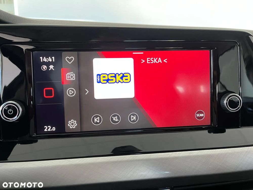Volkswagen Golf VIII 2.0 TDI Life - 26