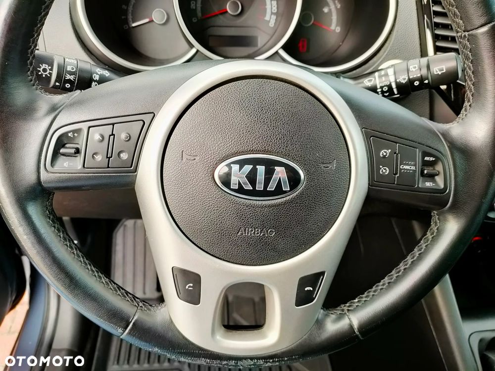 Kia Venga 1.4 CVVT Vision - 15