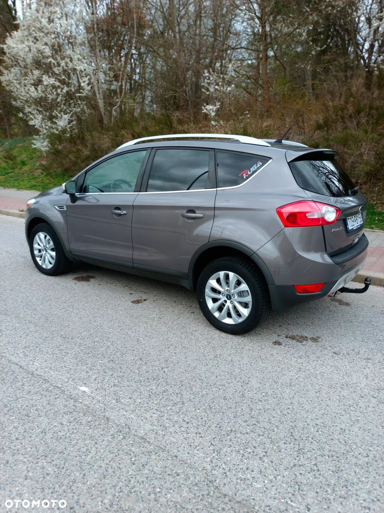 Ford Kuga - 2