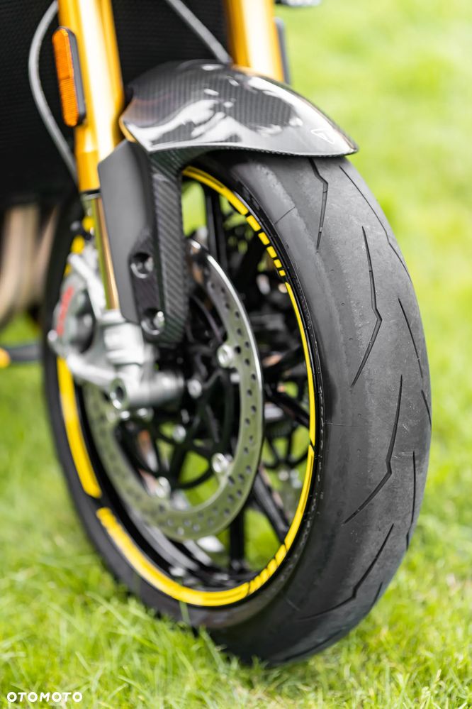 Triumph Speed Triple - 13
