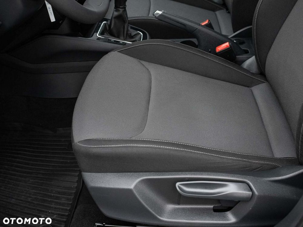 Skoda Fabia 1.0 Ambition - 11