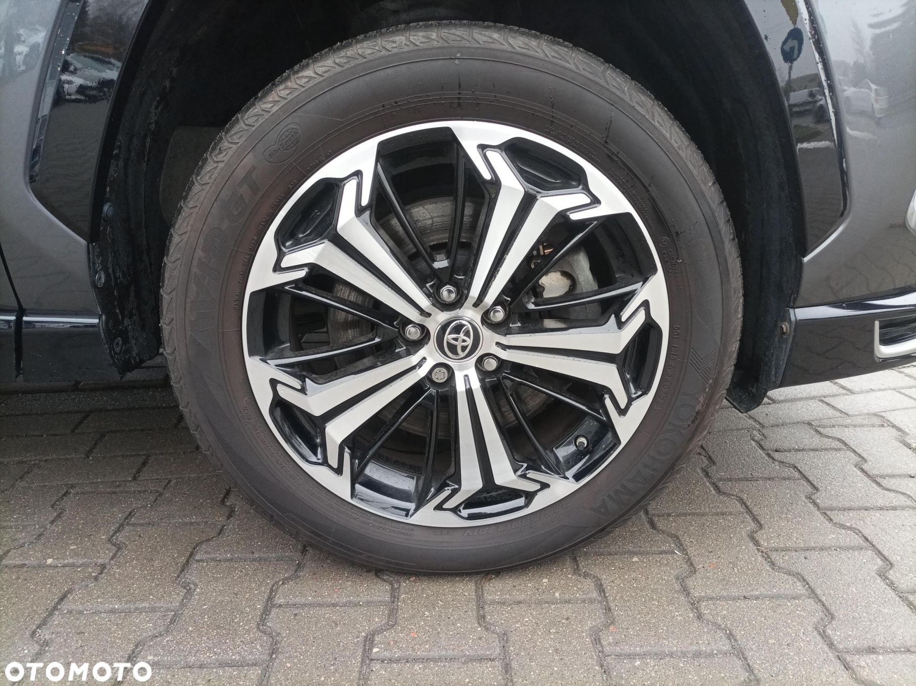 Toyota RAV4 - 22