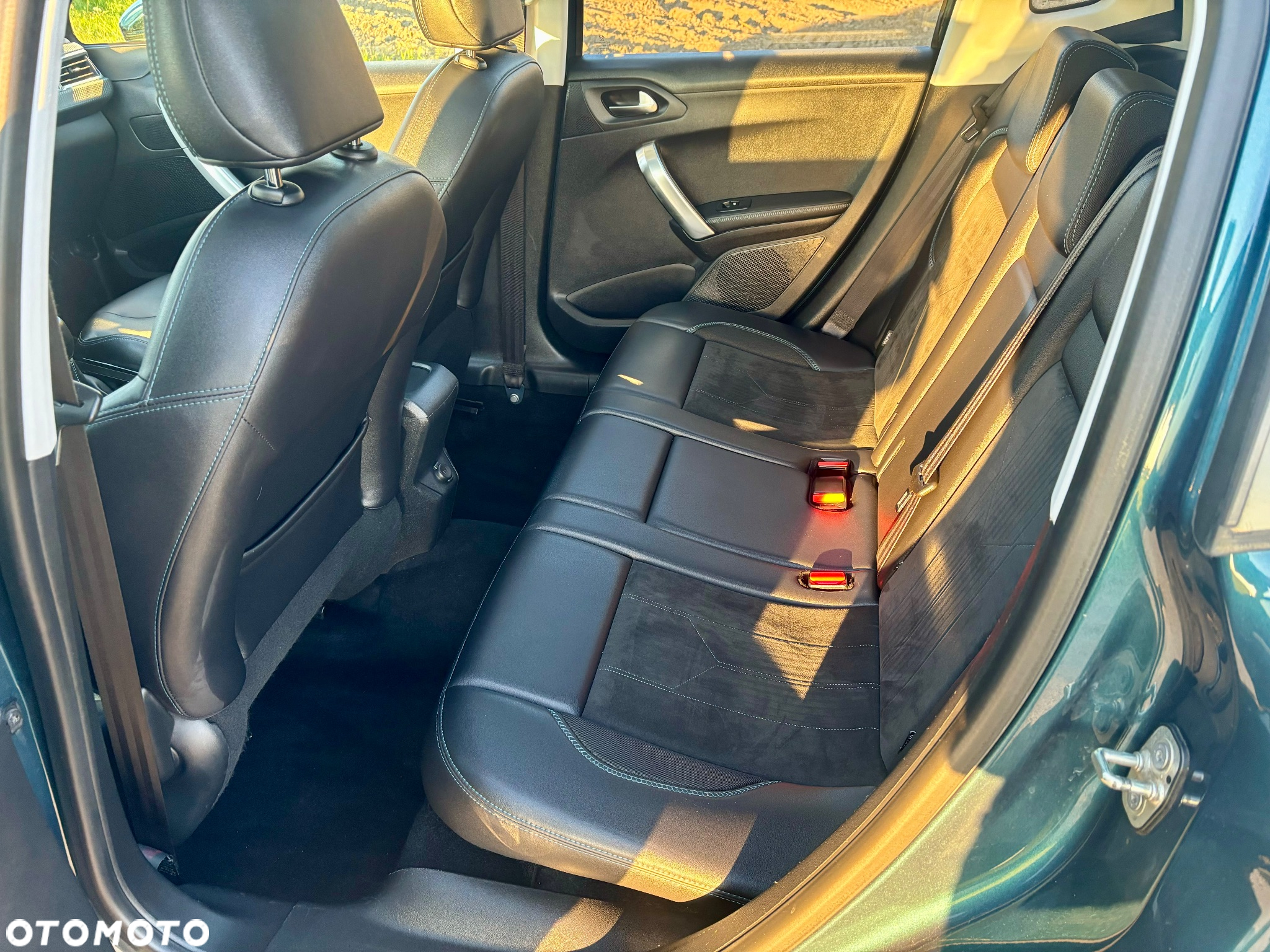 Peugeot 2008 - 11