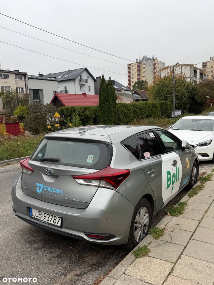 Toyota Auris 2016 photo 5