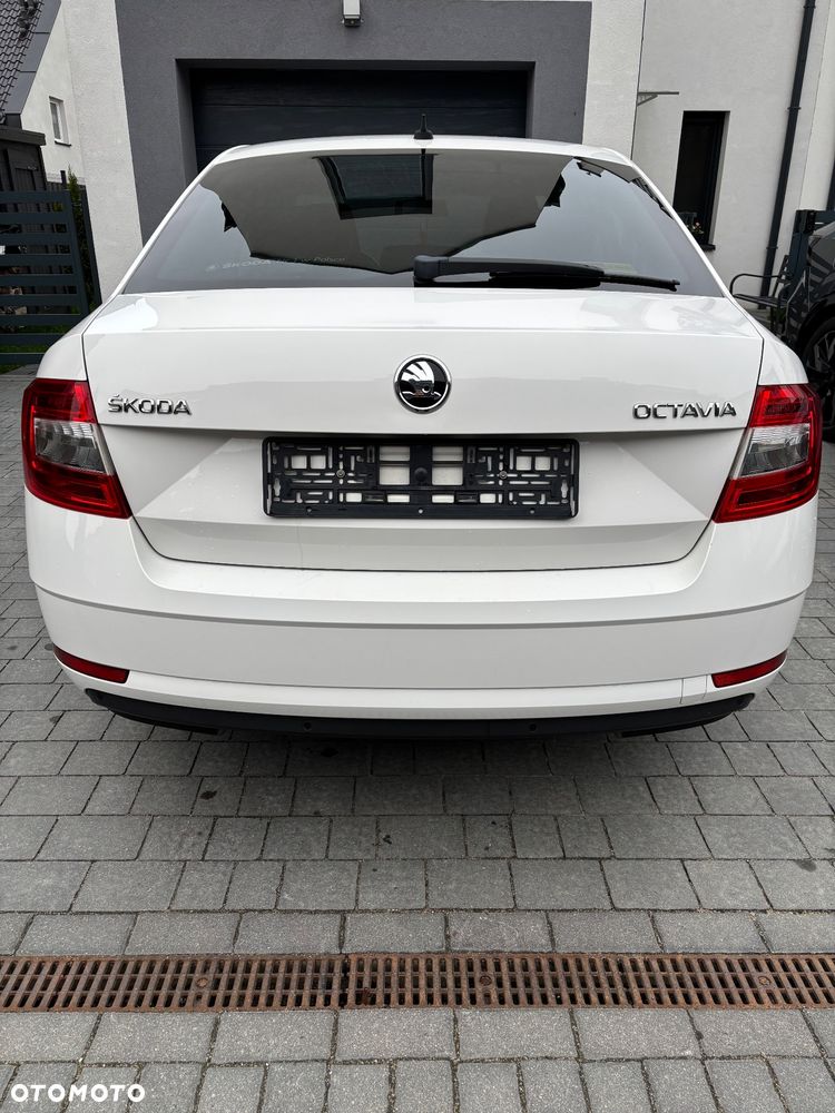 Skoda Octavia 1.6 TDI Ambition - 3