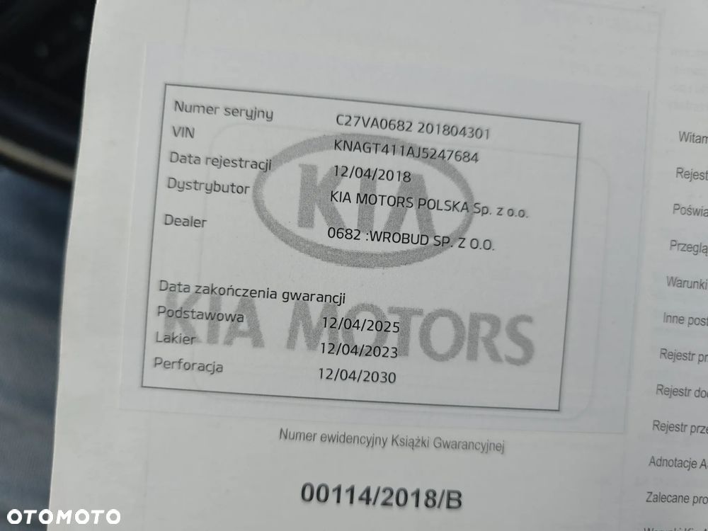 Kia Optima 2.0 M - 38