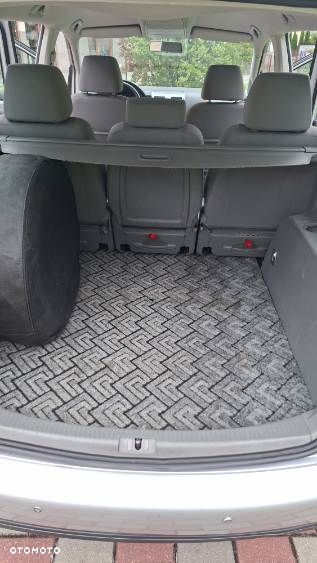 Volkswagen Touran 1.6 Trendline - 8