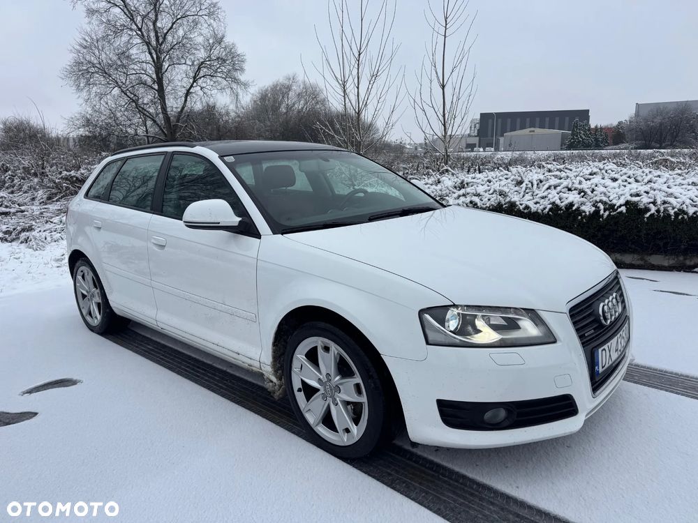 Audi A3 Sportback 2.0 TDI DPF quattro Attraction - 9