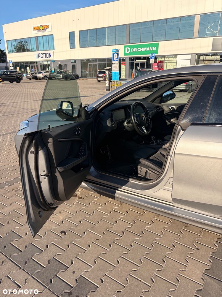 BMW Seria 2 220i xDrive M Sport - 10