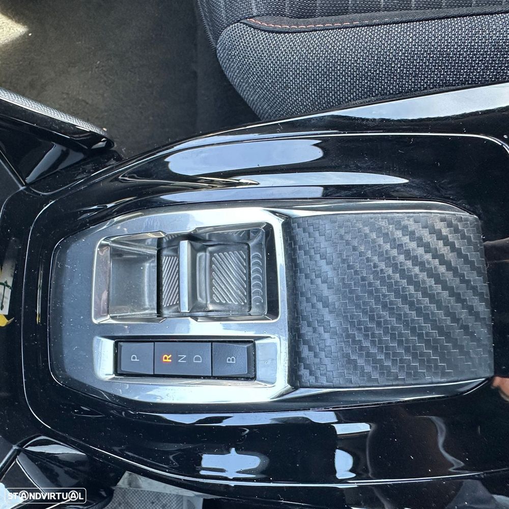 Peugeot e-2008 50 kWh Active Pack - 21