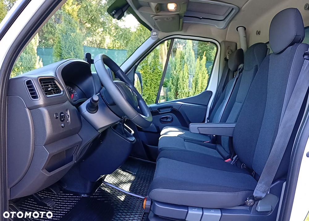 Renault Master - 16