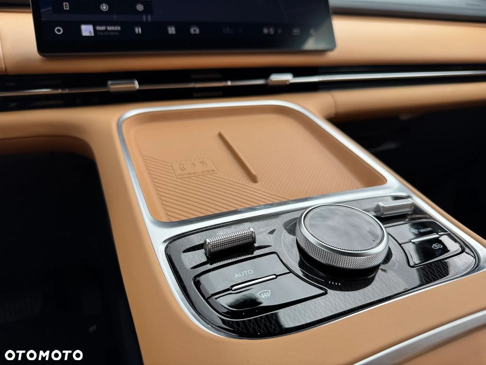 Geely Starray - 9