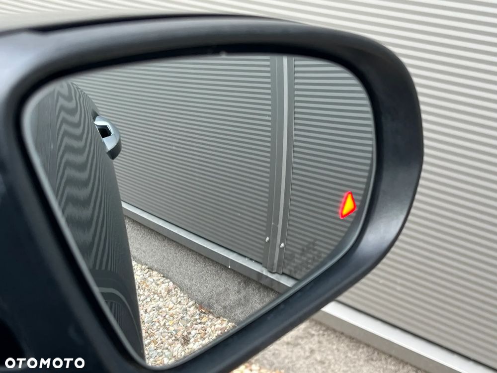 Mercedes-Benz Klasa C - 12