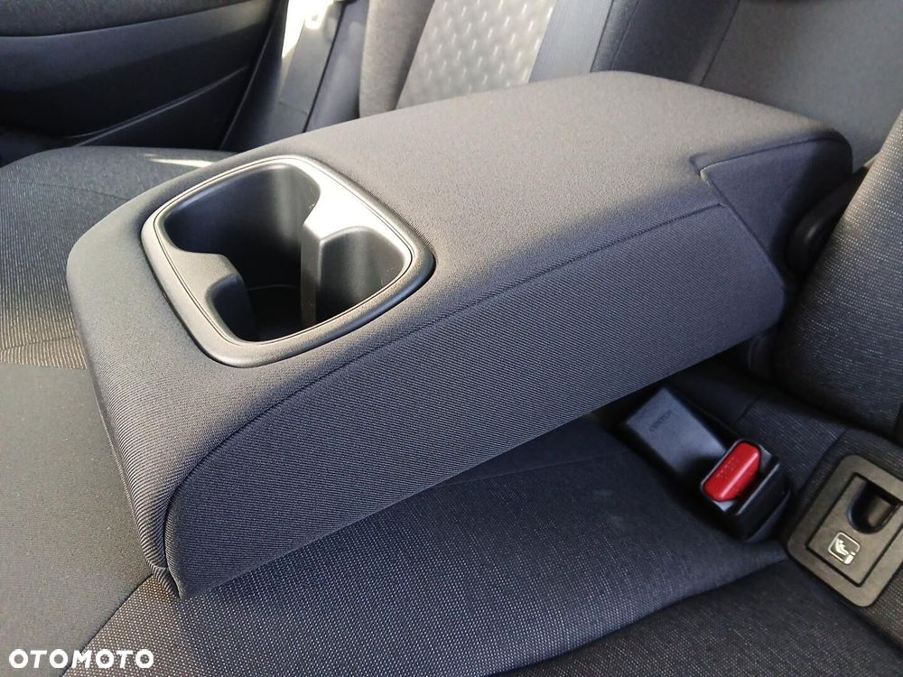 Toyota Corolla 1.8 Hybrid Comfort - 41