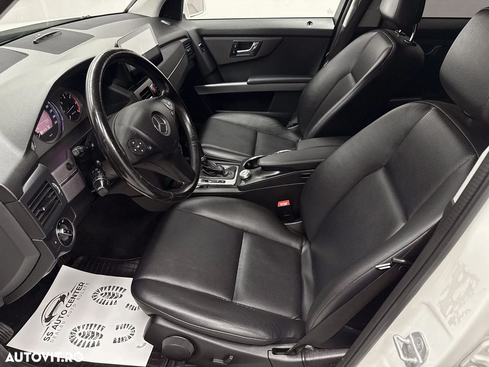Mercedes-Benz GLK 220 CDI DPF 4Matic BlueEFFICIENCY 7G-TRONIC - 20