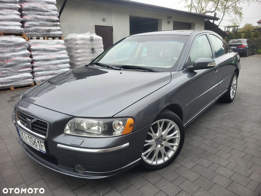 Volvo S60 D5 Summum - 1