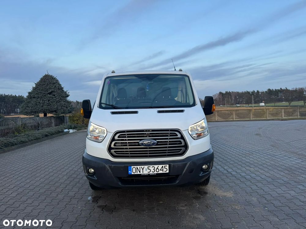 Ford Transit - 22