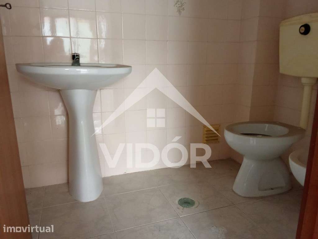 Loja no Novo Mercado Municipal da Baixa da Banheira - CS - Grande imagem: 5/6