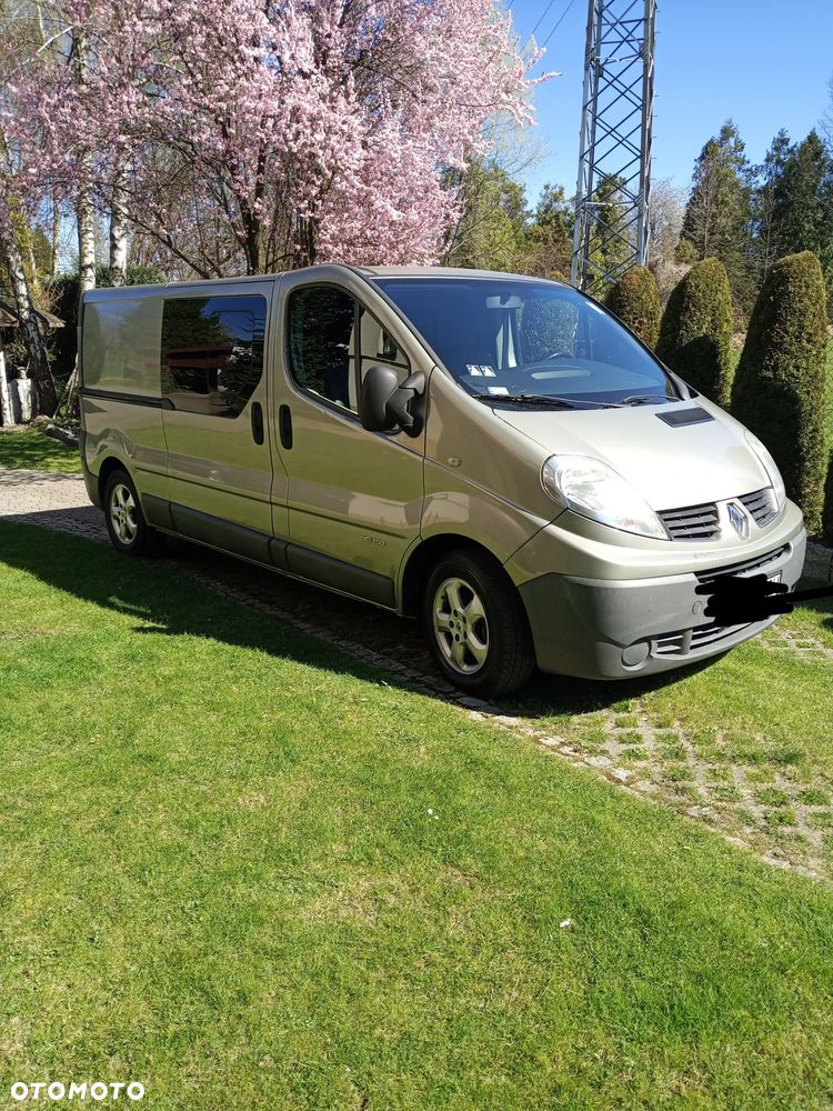 Renault Trafic - 1