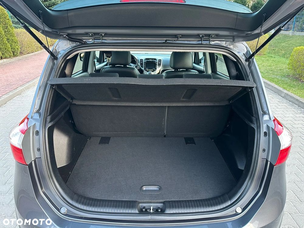 Hyundai ix20 1.6 blue YES Gold - 12