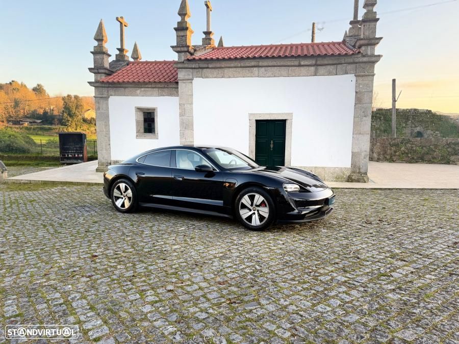 Porsche Taycan 4S - 1