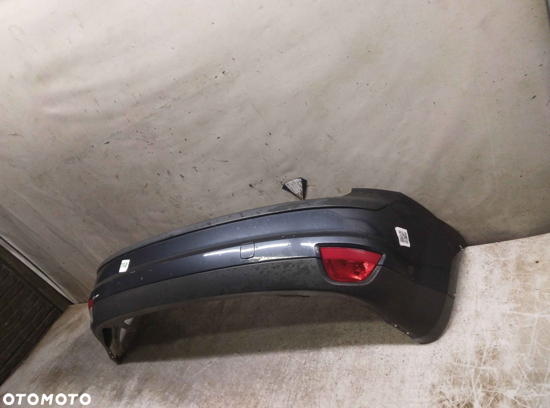 ^ ZDERZAK TYŁ TYLNY FORD FOCUS MK.2 2 II H4 SZARY GRAFITOWY - 3