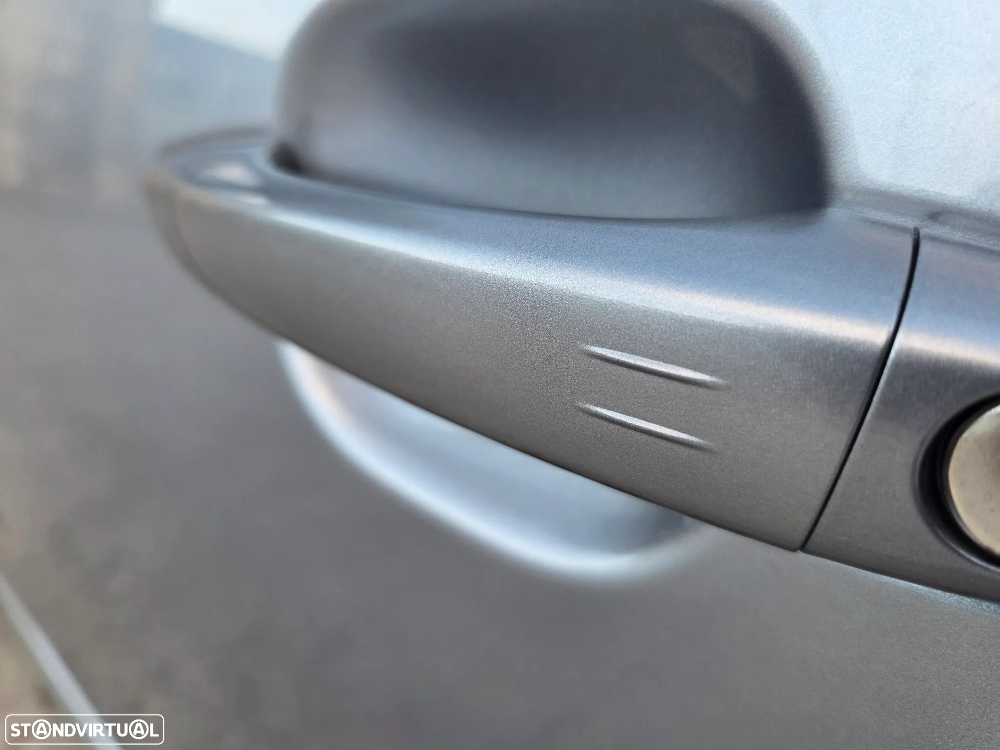 Peugeot e-2008 50 kWh GT Line - 14