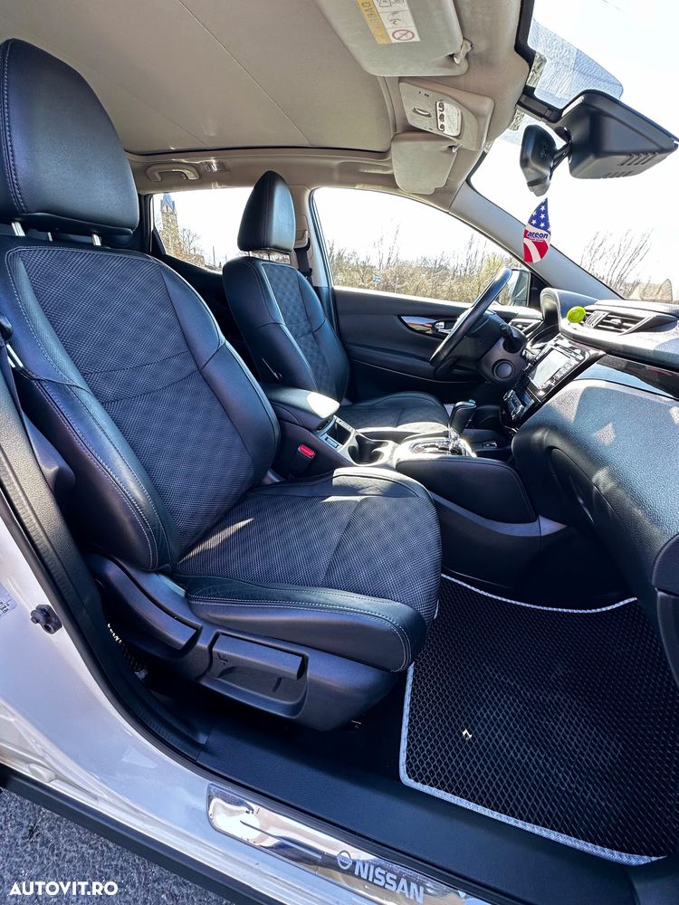 Nissan Qashqai 1.6 DCI Xtronic TEKNA - 9