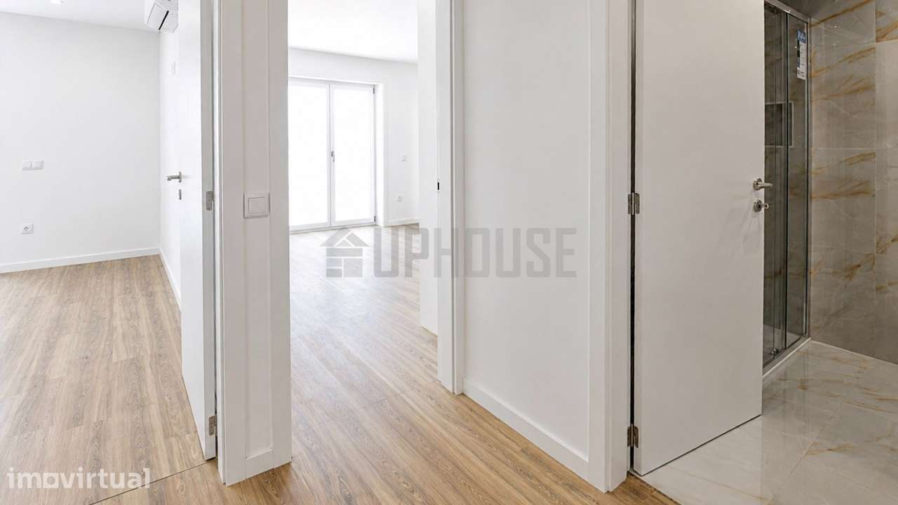 Apartamento T2 Novo - Situado no Coração do Centro Histórico - Grande imagem: 3/15