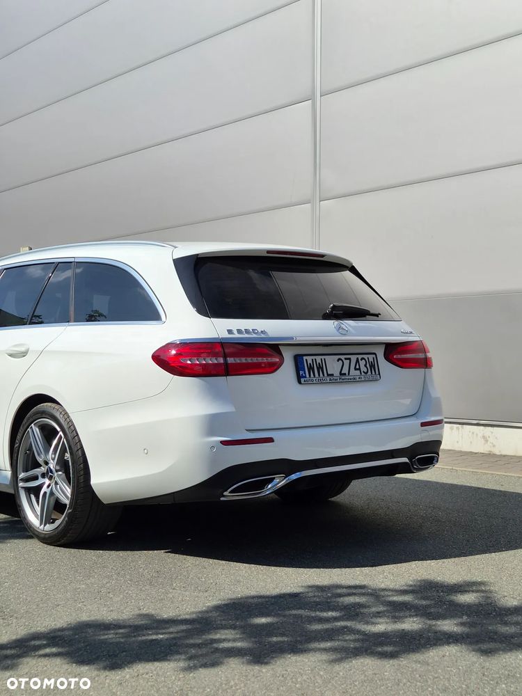 Mercedes-Benz Klasa E 220 d 4-Matic AMG - 25